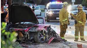 Kecelakaan tragis yang menimpa aktor terkenal dalam film the fast and the furious, paul walker hingga kini masih sulit diterima. Bintang Film Fast And Furious Tewas Dalam Kecelakaan Mobil Youtube