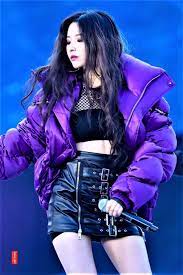 She passed 2014 cube star audition in incheon and got into cube entertainment as a trainee. G I Dle Soyeon Wallpapers Wallpaper Cave