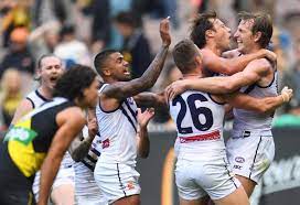 The fremantle dockers return to optus stadium to host the richmond tigers in a sunday afternoon clash. Fremantle Dockers Vs Richmond Tigers Highlights Afl Live Scores
