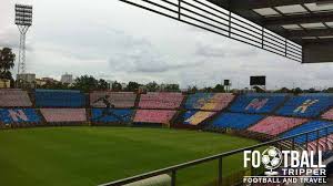 Dzień po odkryciu pierwszego schronu pod trybunami stadionu pogoni szczecin, okazało się, że około 100 metrów obok jest. Stadion Florian Krygier Pogon Szczecin Football Tripper