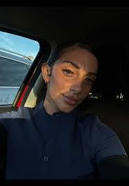 Haley Devine's Instagram, Twitter & Facebook