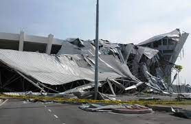 Extremely easy to get from ktm station to ferry terminal walking through central. 6 Most Epic Fail And Deadly Malaysian Constructions