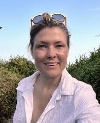 Priscilla Maynard's Instagram, Twitter & Facebook