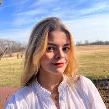 Madison Jansen's Instagram, Twitter & Facebook