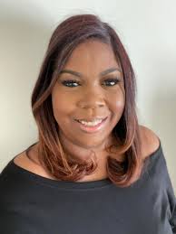 Who can take professional photos for a new licensed esthetician in  Charleston?