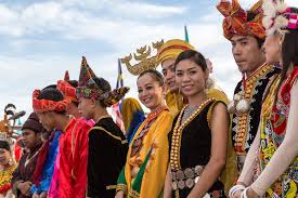 Students and staff come from a diverse range of cultural, linguistic and religious the department is committed to building a diverse and inclusive learning environment that benefits all students including those from language. Demographics Of Sabah Wikipedia
