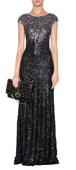 A Regal Choice For Your Most Special Evening Events Jenny Packham S Black Gown Features Intricate Allover Embellishment And With Images Glam Dresses Stunning Gowns Gowns