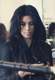 Kim Kardashian Black Hair Can T Decide If I Should Dye My Hair Jet Black Or Light Brownish Red Jet Black Hair Kim Kardashian Kim Kardashian Style