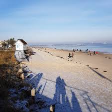 A few of the most popular hotels near seeschlosschenbrucke are country hotel timmendorfer strand, hotel bellevue, and grand hotel seeschloesschen spa & golf resort. Country Inn Suites Aufnahme Von Country Hotel Timmendorfer Strand Tripadvisor