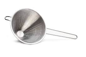 Find colanders & strainers at wayfair. 6 Different Types Of Food Strainers For Getting To The Heart Of The Meal Home Stratosphere