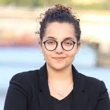 Camille Gil's Instagram, Twitter & Facebook