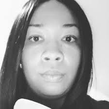 One of my quick ways to make Mac and cheese, have yall ever used sour cream?