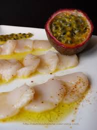 Pour Une Entree Simple Et Rapide A Preparer Mais Festive Voici Une Association Carpaccio Saint Jacques Recettes De Cuisine Recettes Poissons Et Fruits De Mer