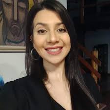 Mostra eficácia da cloroquina, ressalta o perigo só para grupos de risco e ainda recupera apoio de alguns, vide efeito. Ana Paula Marques Barbosa Anamarquesba Twitter