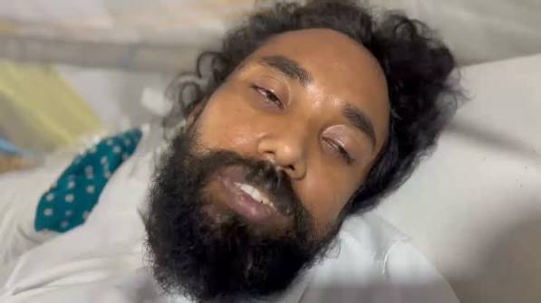 झारखंड: अनशन पर बैठे देवेंद्र नाथ महतो की तबीयत बिगड़ी, अस्पताल में भर्ती हुए | BBC News हिन्दी
