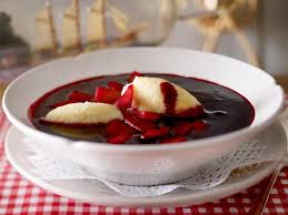 Top 5 Fast Vergessene Rezepte Rezepte Griessklosschen Rezept Fliederbeersuppe