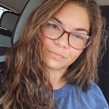 I get a little out of control when soup season hits 🫣 1st pic is flourless  creamy chicken & wild rice soup, then fire roasted red pepper tomato  bisque, then potato leek