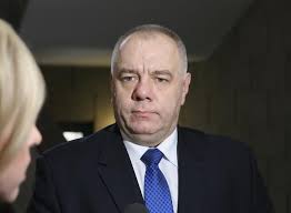Jacek sasin potwierdził, że zatrudnienie w urzędach centralnych, wojewódzkich i ministerstwach może zostać zmniejszone o 10 proc. Niepokojace Slowa Jacka Sasina Zamkna Kopalnie Nie Teraz Ale Slask Super Express