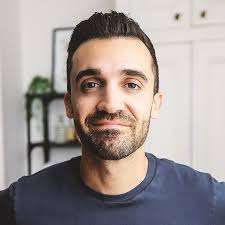 Top 45 Minimalist Influencers in 2025