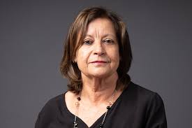 Carta al director de Ruth Arce: Sistema escolar tensionado