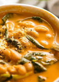 Creamy Tomato Bean Soup Recipe In 2020 Bean Soup Recipes Recipetin Eats