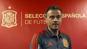 Former barcelona and spain manager luis enrique has confirmed on his official twitter page that his daughter xana has passed away at the age of nine. Spanish Soccer Star Luis Enrique S Daughter 9 Dies