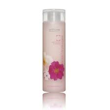 Oriflame Nature Boyali Saclar Icin Pamuk Ve Yaban Gulu Ozlu Renk Koruyucu Sampuan Sampuan Boyali Sac Renkler