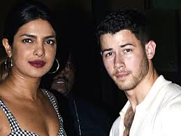 Priyanka Chopra and Nick Jonas Planning to Have Short Engagement
