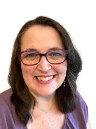 Heather Cottrell's Instagram, Twitter & Facebook