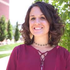 Jennifer Holcomb's Instagram, Twitter & Facebook