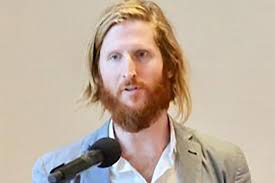 Professor draws ire after declining to help student study in Israel