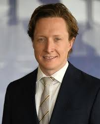 Jennifer Rafter's Instagram, Twitter & Facebook