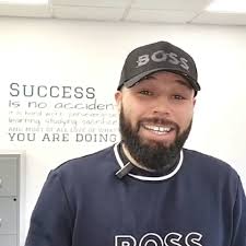 Recommendation needed for a RELIABLE glazier to sort out three cracked  panes in this glass roof . Thank you!