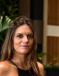 Alyssa Lux's Instagram, Twitter & Facebook