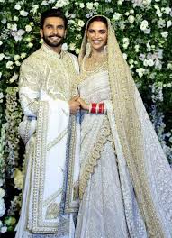 Deepika Padukone Lifestyle Wiki Net Worth Income Salary House Cars Favorites Affa Mumbai Wedding Couple Wedding Dress Indian Wedding Couple Photography