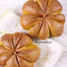 Because the gluten mesh is not spread evenly you will have big pockets of air and when you slash your bread all those gases will escape. How To Archives All You Knead Is Bread