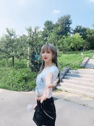 Yoohyeon S 2002 Cover In 2020 Dream Catcher Kpop Girls My Girl