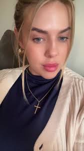 Extra_sarah22 (@extra_sarah)’s videos with original sound