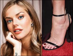 God, I may not know what this month holds… but I trust that You'll hold me  in it. Whatever comes, I'm covered. Whatever stays, it's meant. Whatever  leaves, it wasn't. And whatever