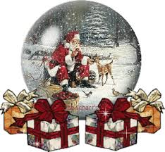 Beli gift natal online berkualitas dengan harga murah terbaru 2021 di tokopedia! Animated Snow Globe Christmas Christmas Snow Globes Christmas Globes Christmas Scenes