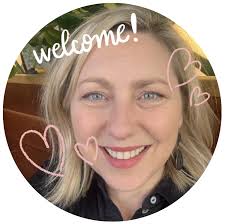 Membership & coaching for women who want to feel aligned &