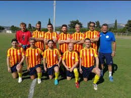 Il volume, scritto da pierandrea casto, ripercorre le cavalcate della squadra giallorossa verso il massimo campionato. Primi Tre Punti Per L Omceo Di Lecce Al Campionato Nazionale Medici Di Calcio Il Leccese Giallorossi Sempre