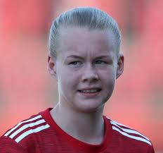 Ole gunnar solskjær and wife silje solskjær have been married since 2004. Karna Solskjaer 17 Years Old Ole Gunnar Solskjaer Daughter Is A Brilliant Football Player Vergewiki