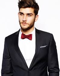 Si eres un invitado a una boda de día, tienes el trabajo más difícil. Como Vestirse Para Una Boda De Dia Y De Noche Fashiop