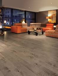Collection Imagine Plancher D Erable Rustique Au Look Liege De Couleur Rock Cliff Maple Floors Hardwood Floors Flooring