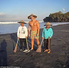 (born may 3, 1957) is an american former professional boxer in the welterweight division. Bravo S Fredrik Eklund Flashes His Six Pack As He Holidays In Bali Daily Mail Online