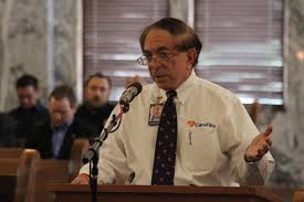 County chooses AMR for ambulance service