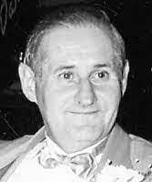 Robert Durko's Instagram, Twitter & Facebook