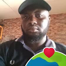 New delivered worldwide A Nigerian artist, John Amanam, has dared to use  his craft to solve a real life problem. He is a graduate of Fine and  Industrial Art from the University