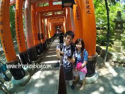 Terkadang jawabannya ada di daftar kata tambahan. Seharian Keliling Kyoto Fushimi Inari Arashiyama Gion